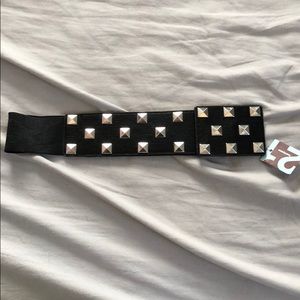 Studded belt